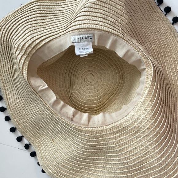 J by J. Crew Straw Beach Hat with Black Pom Poms Wide Brim Sun hat L5538 - Picture 6 of 6
